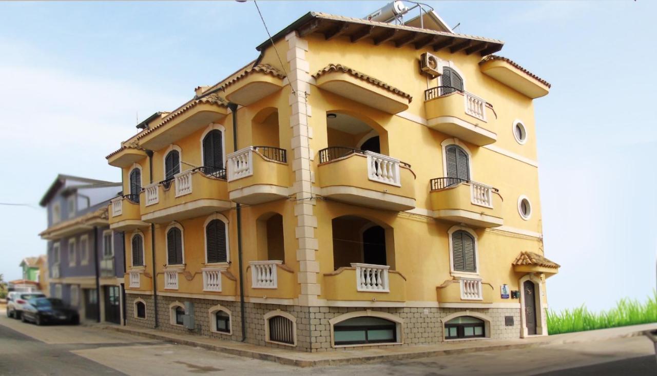 Portopalo Di Capo Passero Casa Vacanza Miramare المظهر الخارجي الصورة